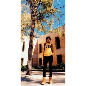 Meet your Posher, Ty